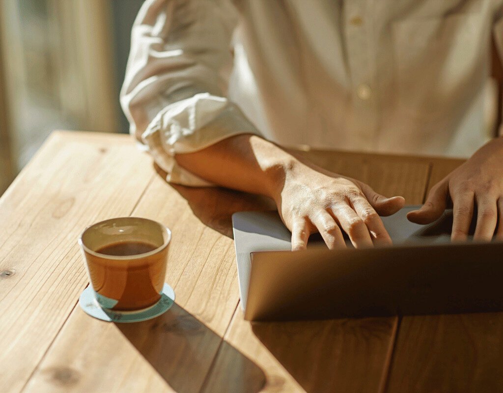 The Link Between Massage Therapy and Better Focus at Work